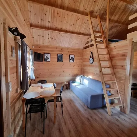 Chatki Na Kaszubach Ferienhaus *