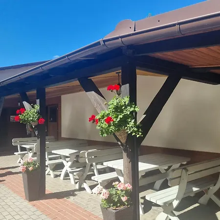 Chatki Na Kaszubach Dom wakacyjny Borsk