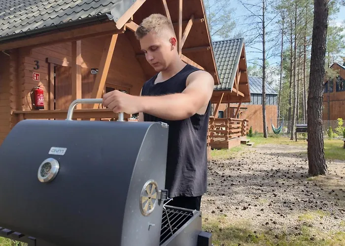 Chatki Na Kaszubach Nyaraló Borsk